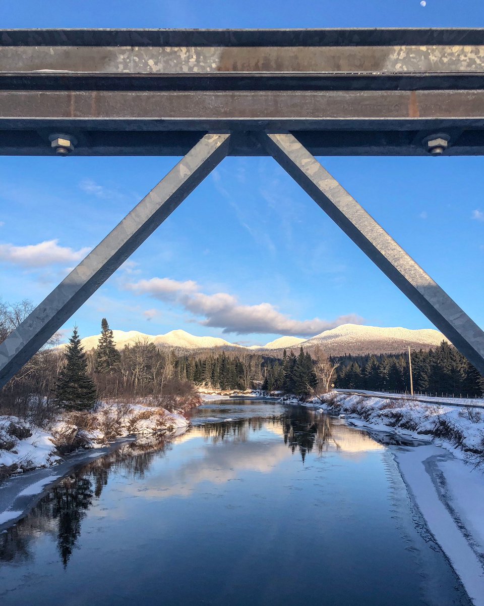 The West Branch of the Ausable River is 36 miles long.  The #Adirondacks have 30,000 miles of rivers and streams.  #Habitat #Wildlife #Home @AusableRiver <a href="/lakechamp/">LakeChamplainBasin</a>