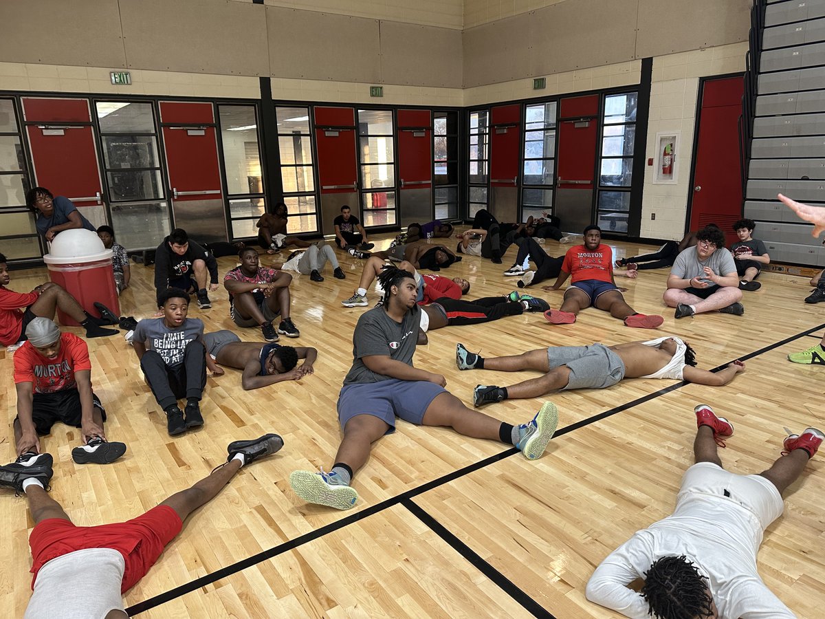 A month away from our first indoor meet. This is what emptying the tank looks like in our first lactate workout. We will only spike up the CNS once a week.