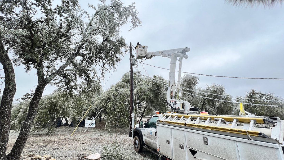 PedernalesCoop's tweet photo. PEC employees are working to restore power, and crews from across the state and country are joining our restoration efforts. We are seeing a high volume of isolated outages, as well as downed lines and poles, making it difficult to estimate restoration times. https://t.co/rkFgwGrcMo