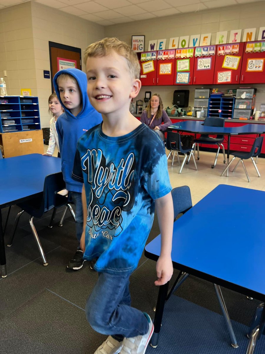 npewildcats's tweet photo. Over the past two days NPE hosted Julie Bagganstoss. She taught students in grades K-6 how math concepts like graphing, fractions, variables, and story problems can be learned through the art form of dance! @ArtsNOW1 @spartanburgone https://t.co/Io2AqYc3SR