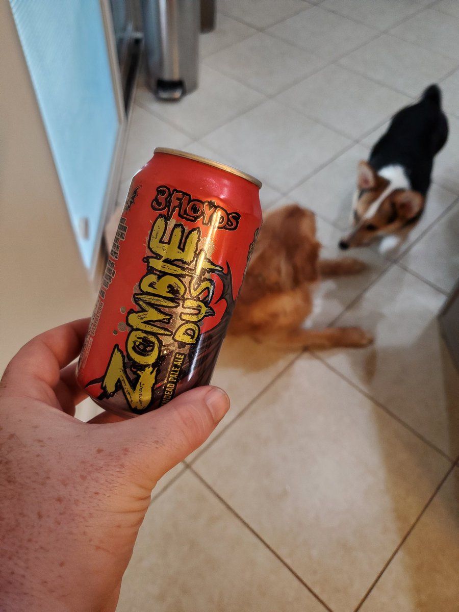 beer_around's tweet photo. A lil @3floyds #ZombieDust to make a Thursday alright, alright, alright...... https://t.co/dimgMsD6aN
