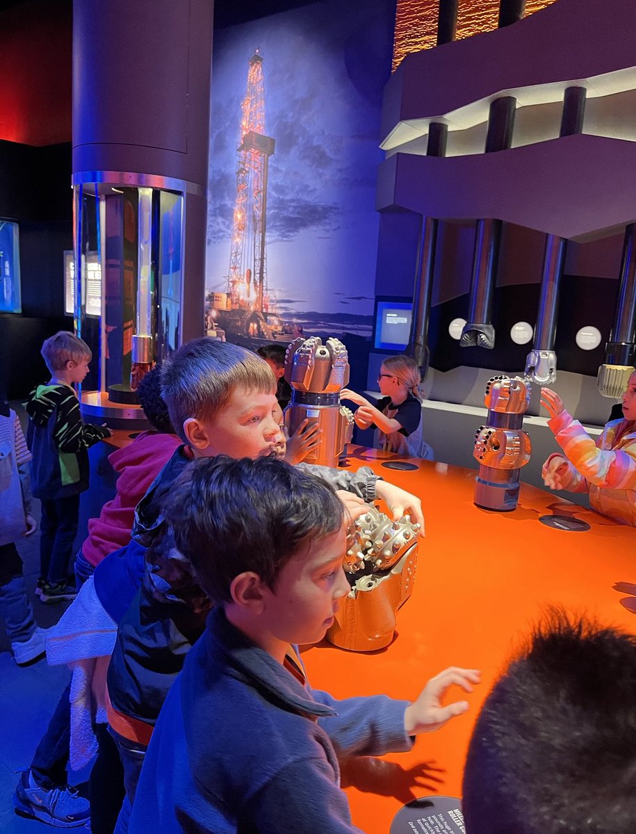 CRichards2nd's tweet photo. Field Trip to the Museum of Natural Science! 🦖 We had such a wonderful day!! Thank you so much Lowery PTO!❤️ #wearelowery #loweryproud #cfisdspirit https://t.co/qtnPkL3DBT