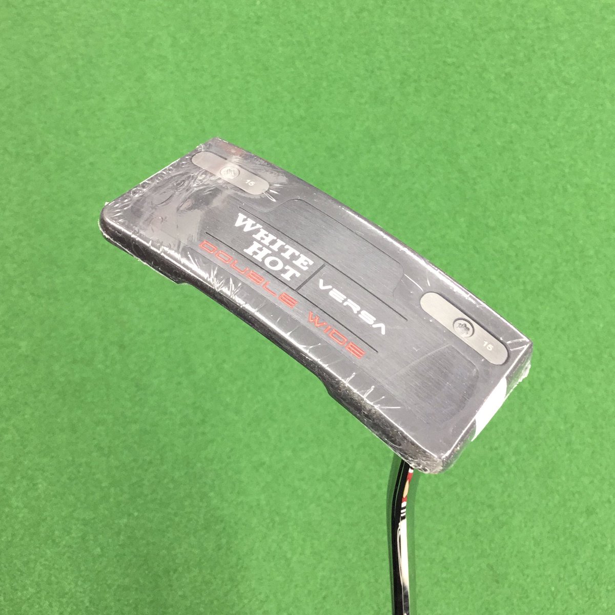 YATOGOLF29's tweet photo. 新商品入荷👏🏻
オデッセイ　VERSA
高慣性モーメント＋浅重心で、距離も方向もブレない🏌🏻
カップインしやすい⛳️
皆様のご来店お待ちしております🥹💭❤️
📞072-960-4488

#パター　#ゴルフ　#オデッセイ　#versa #キャロウェイ　#キャロウェイゴルフ　#ゴルフ好き　#ゴルフ大好き　#ゴルフ部 https://t.co/AYfnX2jBwi