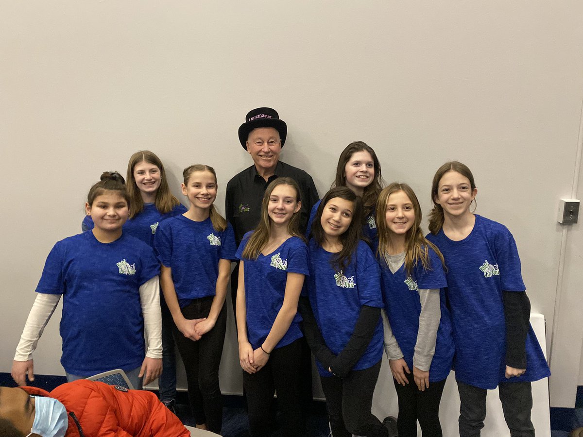 MrsLombardozzi's tweet photo. So proud of our two Moran Kids’ Lit Quiz Teams! You all did an amazing job at tonight’s National Competition in West Hartford! 👏🏻🎉👏🏻🎉 #proudcoach #moranreads @moranmustangs @klquiz_us @Mrs_Musket https://t.co/bFVJHdKgHO