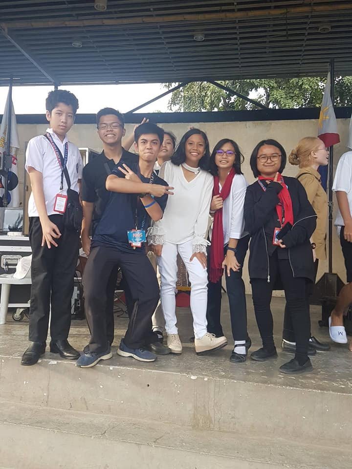 yearbook23's tweet photo. Zai 🌷
T · I · Mg · Ta · H · C

"Hold on
Just spinning around
Confetti falls to the ground
May these memories break our fall"

Message to 2023: I found a home in you guys, I'm really happy i spent 6 years with you, Batch 2023 <3 https://t.co/1P1R0VPHRF