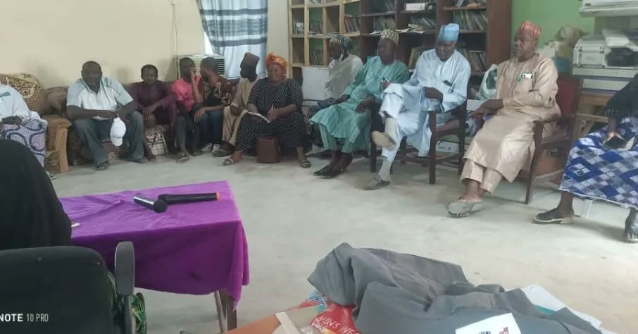 wpo2023's tweet photo. The senatorial candidate with WPO Yobe Chapter and Committee leaders from various support groups.

#VoteLP #VoteRight #ObiDatti2023 https://t.co/2sLUJHxFTx