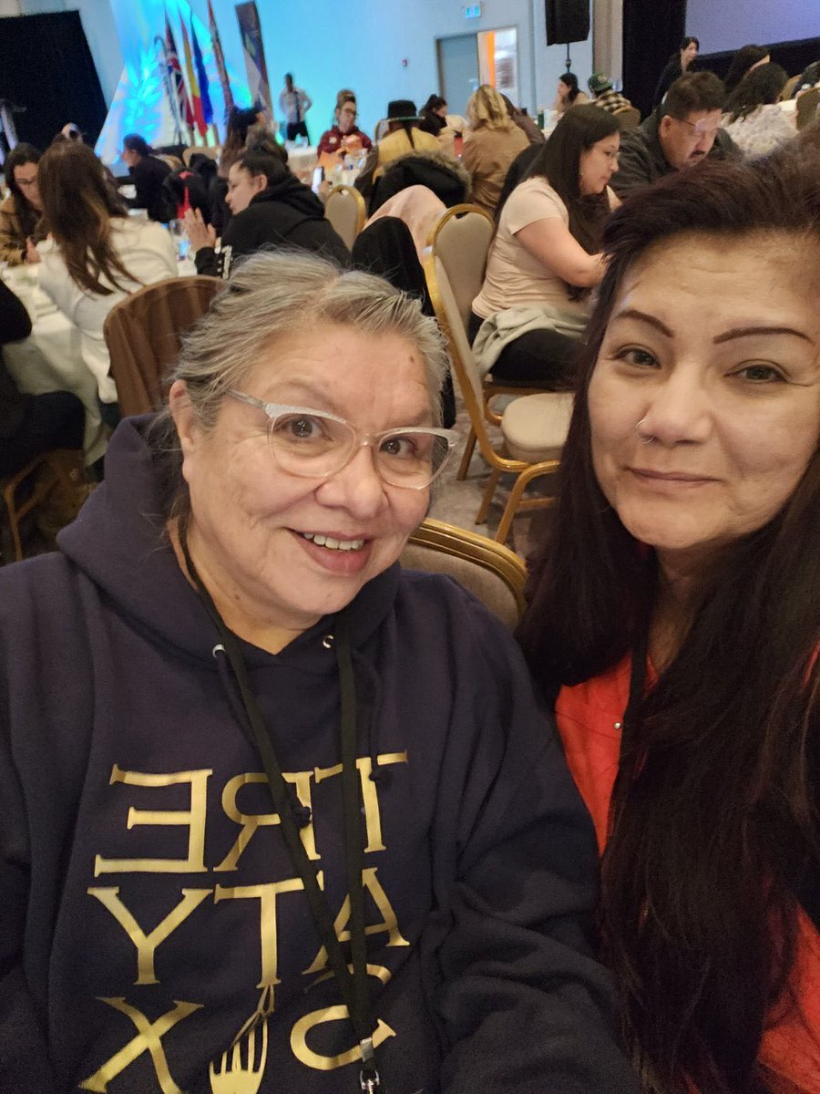 MJosephineSmall's tweet image. Made a new friend at #FNEC.  Sonia Naytowhow came all the way from Saskatchewan to attend this awesome conference.  We are now sundance sisters.
