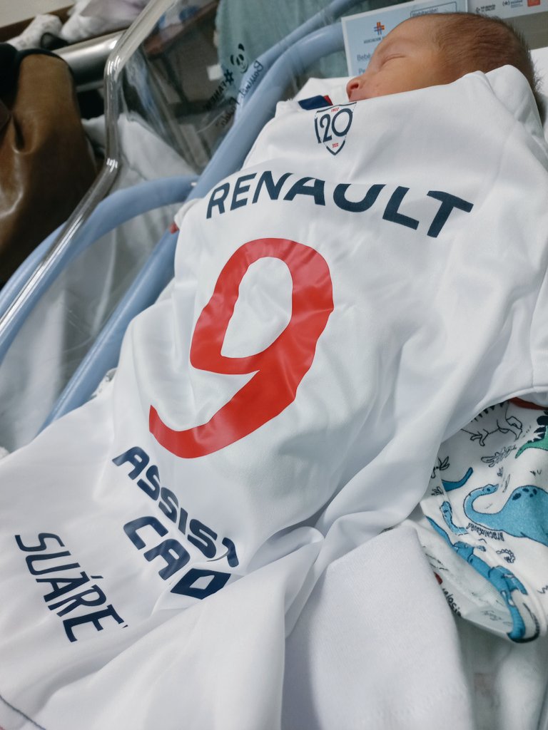 Daniel Cabrera tweet media