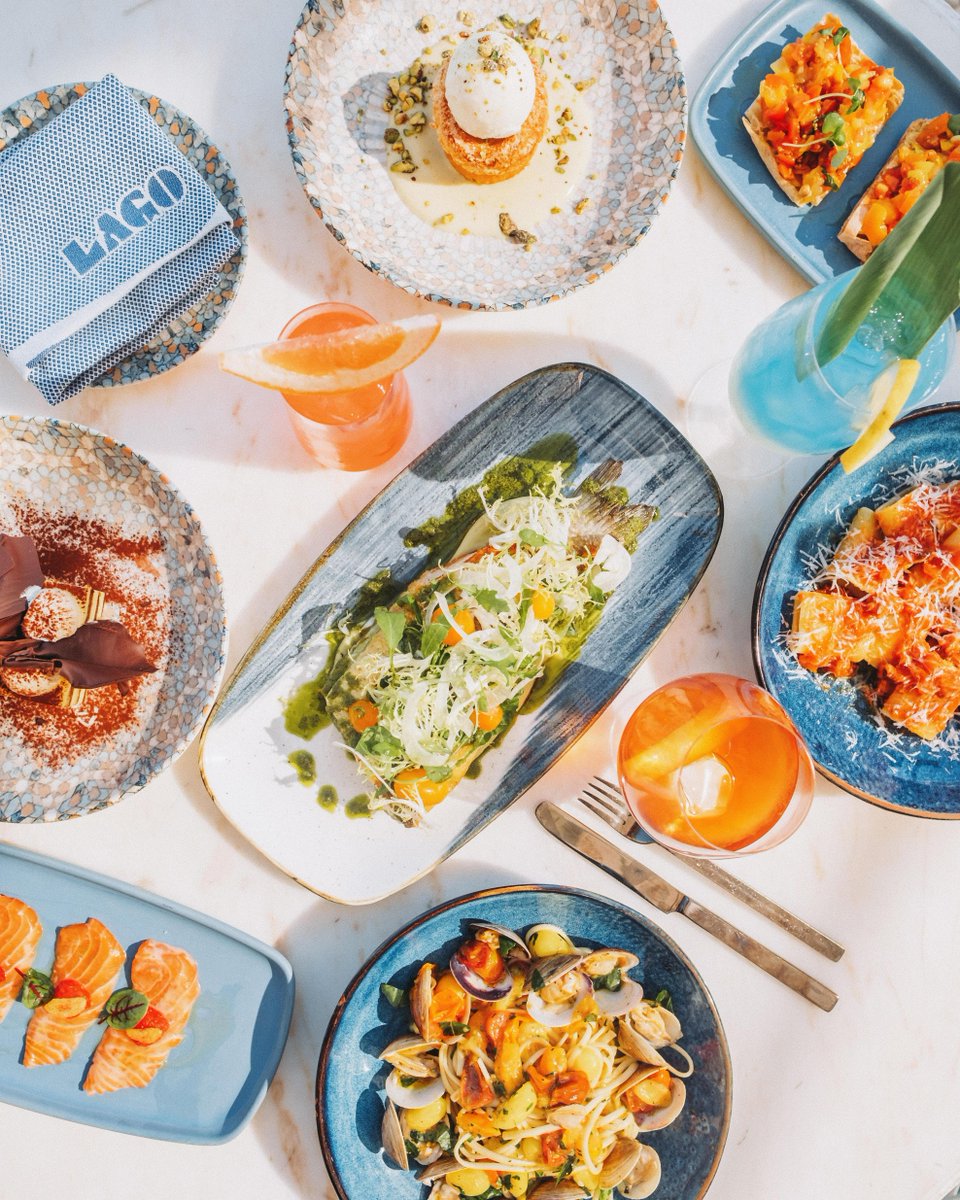 Bellagio's tweet photo. Envision an evening enjoying coastal Italian fare perched above our Fountains.
#ThisIsTheLife 

LAGO by Chef Julian Serrano has reimagined your epicurean journey to offer distinctive à la carte selections from the land, sea and garden.

Learn more: https://t.co/boYm6TohRR. https://t.co/hW2Knp8jjc