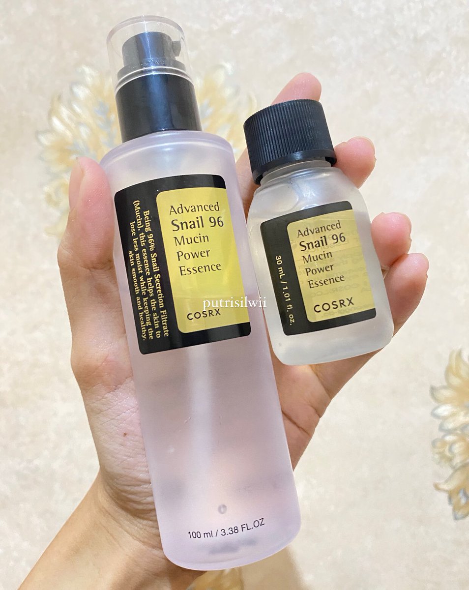 putrisilwii's tweet photo. @ohmybeautybank Benerr bangettt!! Cosrx snail mucin bisa sampe setahun juga baru abis. Pakainya 2 pump aja udah cukup 👌🏻

Tekstur kulit jd lebih halus, ga gradakan, lembab, plumpy, bagus bgtt. Ga ngitung udah abis berapa botol… https://t.co/mvcvf8SsZ2