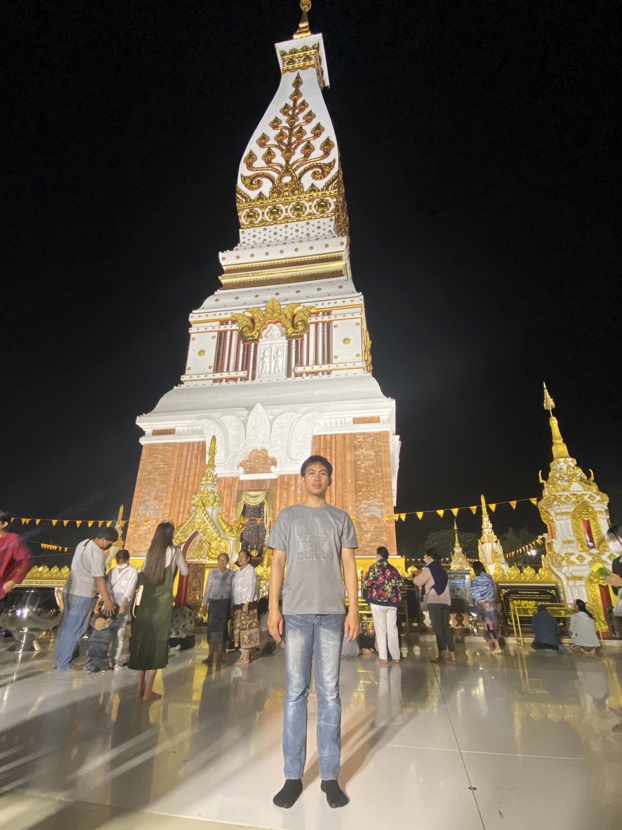 noom2572's tweet photo. อากาศกำลังดี คนไม่เยอะมาก
#พระธาตุพนม
#มุกดาหารหวานเจี๊ยบ https://t.co/FPEYney5G7