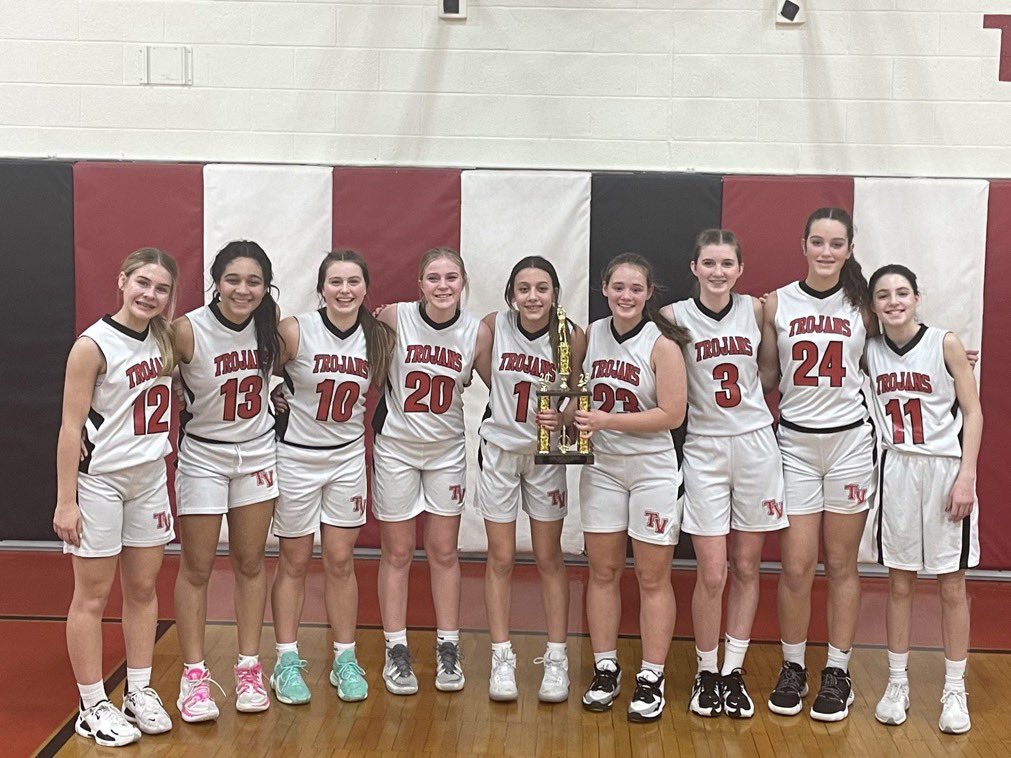 Congratulations to our 8th grade team who finished undefeated in 7th and 8th grade!  Very excited to see this group continue to grow! Future continues to look very bright! #wearetuskyvalley