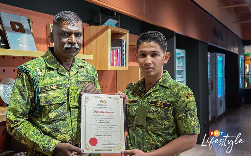 3 Feb 2023 | Jumaat :

𝙍𝙀𝙇𝘼 𝙫𝙤𝙡𝙪𝙣𝙩𝙚𝙚𝙧 𝙧𝙚𝙘𝙤𝙜𝙣𝙞𝙨𝙚𝙙 𝙛𝙤𝙧 𝙨𝙞𝙢𝙥𝙡𝙚 𝙖𝙘𝙩 𝙤𝙛 𝙠𝙞𝙣𝙙𝙣𝙚𝙨𝙨
- FMT
#SetiaBerbakti #KeselamatanTanggungjawabBersama
<a href="/KDNPUTRAJAYA/">KDN🇲🇾</a> <a href="/saifnasution/">Saifuddin Nasution Ismail</a> <a href="/drshamsulanuar/">Dr Shamsul Anuar Nasarah</a> <a href="/wandahlan/">Wan Ahmad Dahlan</a> <a href="/yahyakgc/">Yahya Sulaiman</a> 
freemalaysiatoday.com/category/top-l…