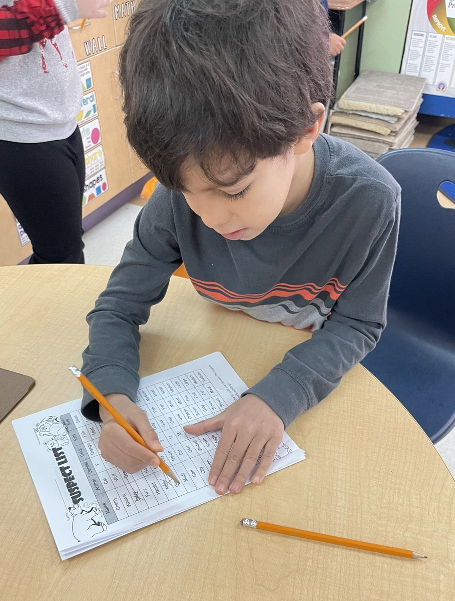 Mrs. Hutson tweet media