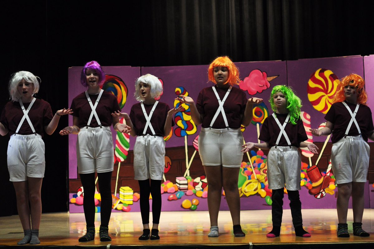 Opening night for Willy Wonka Jr at Sawmill Creek! Thank you to the amazing cast, crew and musical director, Ms Spear!! So much to be proud of at Sawmill Creek 👏👏🎉💐