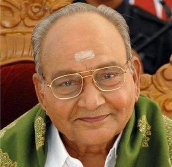 SyamalaOfficial's tweet photo. A black day in the history of #TeluguCinema we are blessed to born in ur era sir #sadgati #kalatapaswi 🙏 https://t.co/xfJb29RNih
