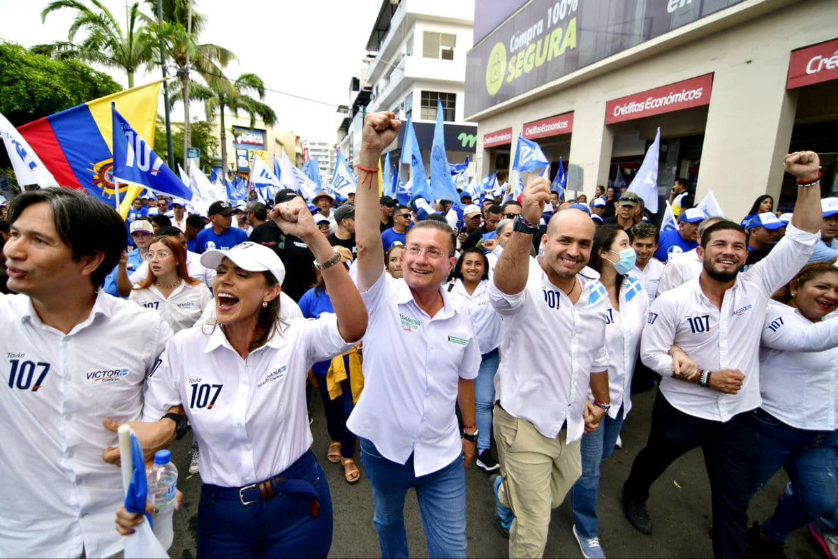 ManabiUnidad's tweet photo. Las imágenes hablan más que mil palabras. TOTAL RESPALDO a los Agustines en MANTA 
Ya tenemos prefecto de Manabí, tenemos a Agustin Casanova 
#Manabí
#CasanovaPrefecto2023
#ElManSabe https://t.co/5t11afFXSu