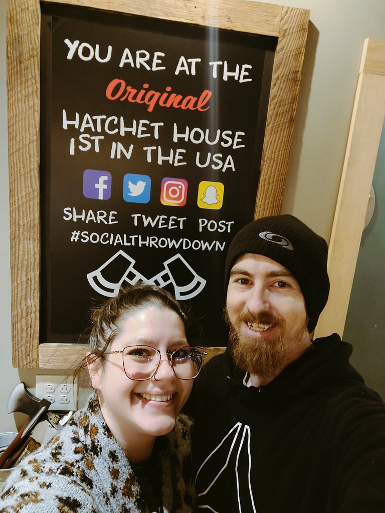Th3Tru3Shin3's tweet photo. Threw some hatchets tonight with the love of my life! 💪🏼
Most fun out we've had in a while.
& definitely earned our dinner, that's for sure, lol. 🪓
#socialthrowdown @StumpysHH https://t.co/LotixU7d8M
