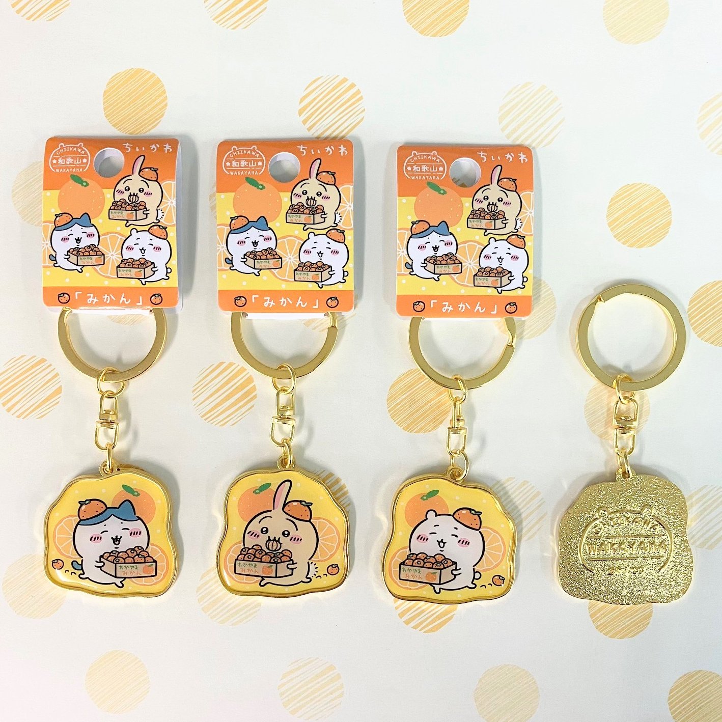 ウサギ ちいかわダイカットキーホルダー（みかん・うさぎ）】関西 co