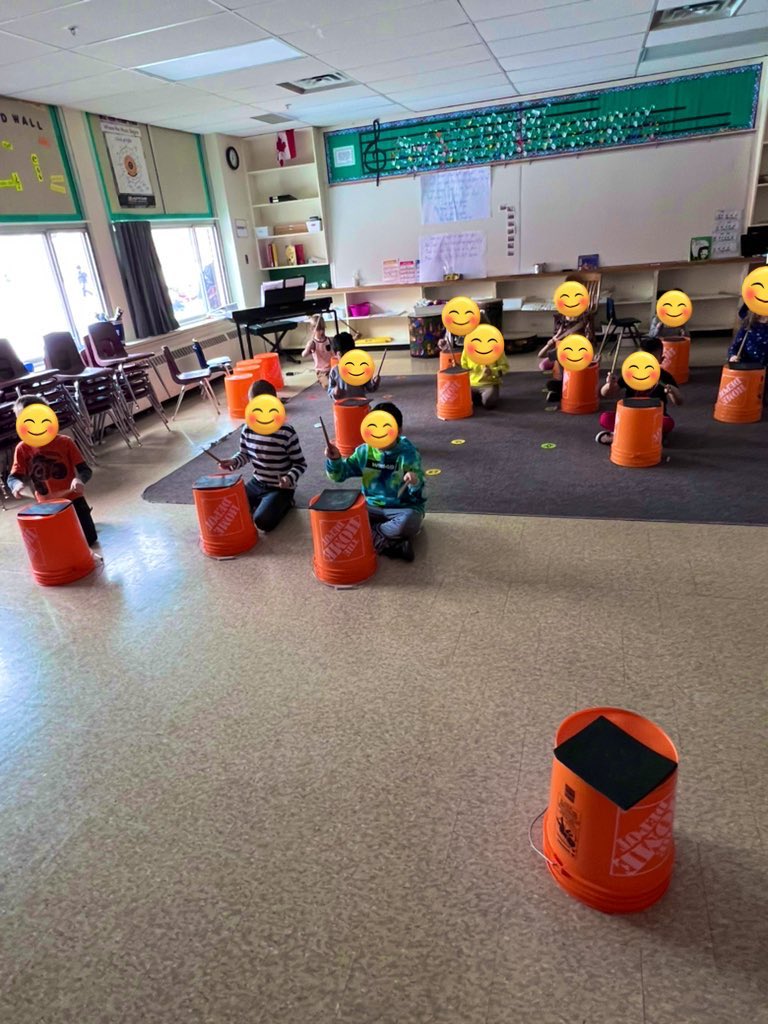BRPSMusicClass's tweet photo. Bucket drumming with the Grade 2’s 🥁
#rhythmandbeat https://t.co/Nvwrzxz04u