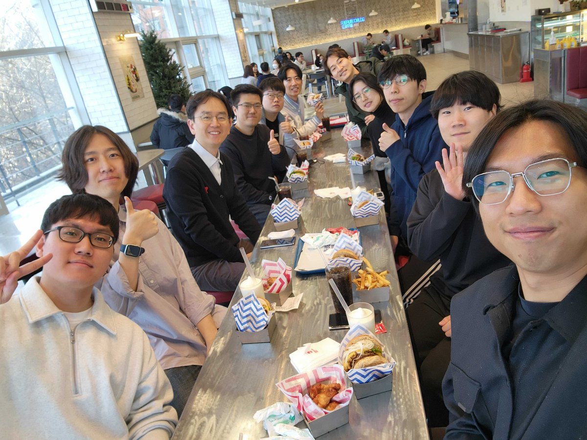 Group lunch 🍔to welcome back <a href="/sungchanm_/">Sungchan Jeong</a> after a visit to <a href="/PierreGentine/">Pierre Gentine</a> lab <a href="/Columbia/">Columbia University</a>
Supported by BK21. Thanks Pierre for the host! 

<a href="/LeapStc/">LEAP-STC</a>  <a href="/ChanghyunChoi13/">Changhyun Choi</a> <a href="/JisuHan10/">Jisu Han</a> <a href="/KongJuwon/">Juwon Kong</a> <a href="/FengHuaize/">Ze</a> <a href="/zilong_zhong/">Zilong Zhong</a>  <a href="/DechantBenjamin/">Benjamin Dechant</a> <a href="/yorum_hwang/">Yorum Hwang</a> <a href="/kinznice/">Jongmin Kim</a>  <a href="/WonseokFromESL/">Wonseok Choi</a> <a href="/snucals1/">Seoul National University CALS</a>