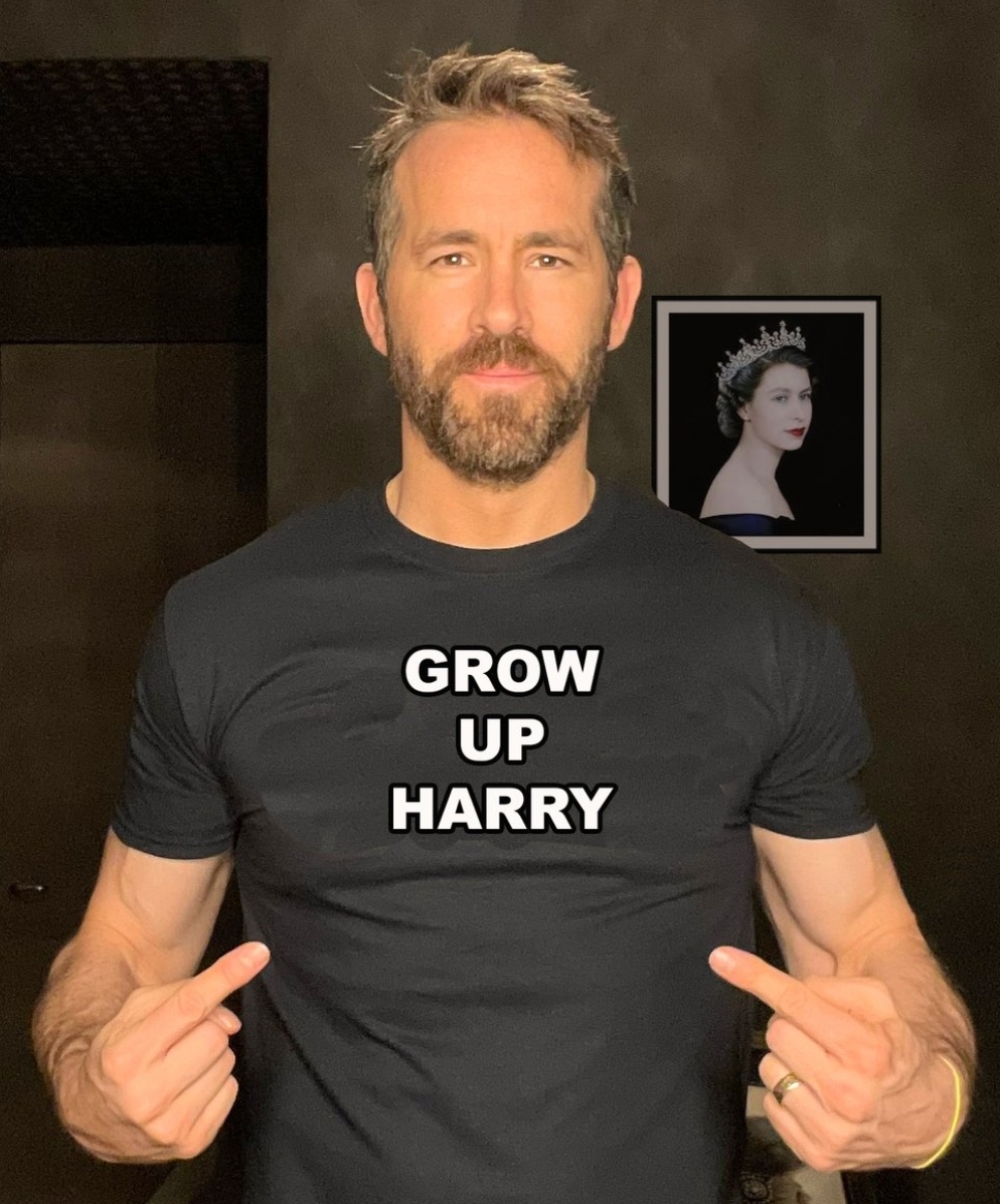 MolliesMama_'s tweet image. This is awesome. Love Ryan Reynolds (A+ Lister &amp;amp; true award winning humanitarian who created few organizations he is 'actively' involved, not just name attached) humor. He pulls no punches!! 😉😁🤣😂