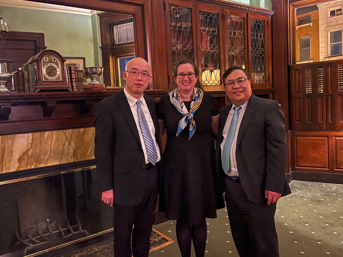 Yuman Fong tweet media