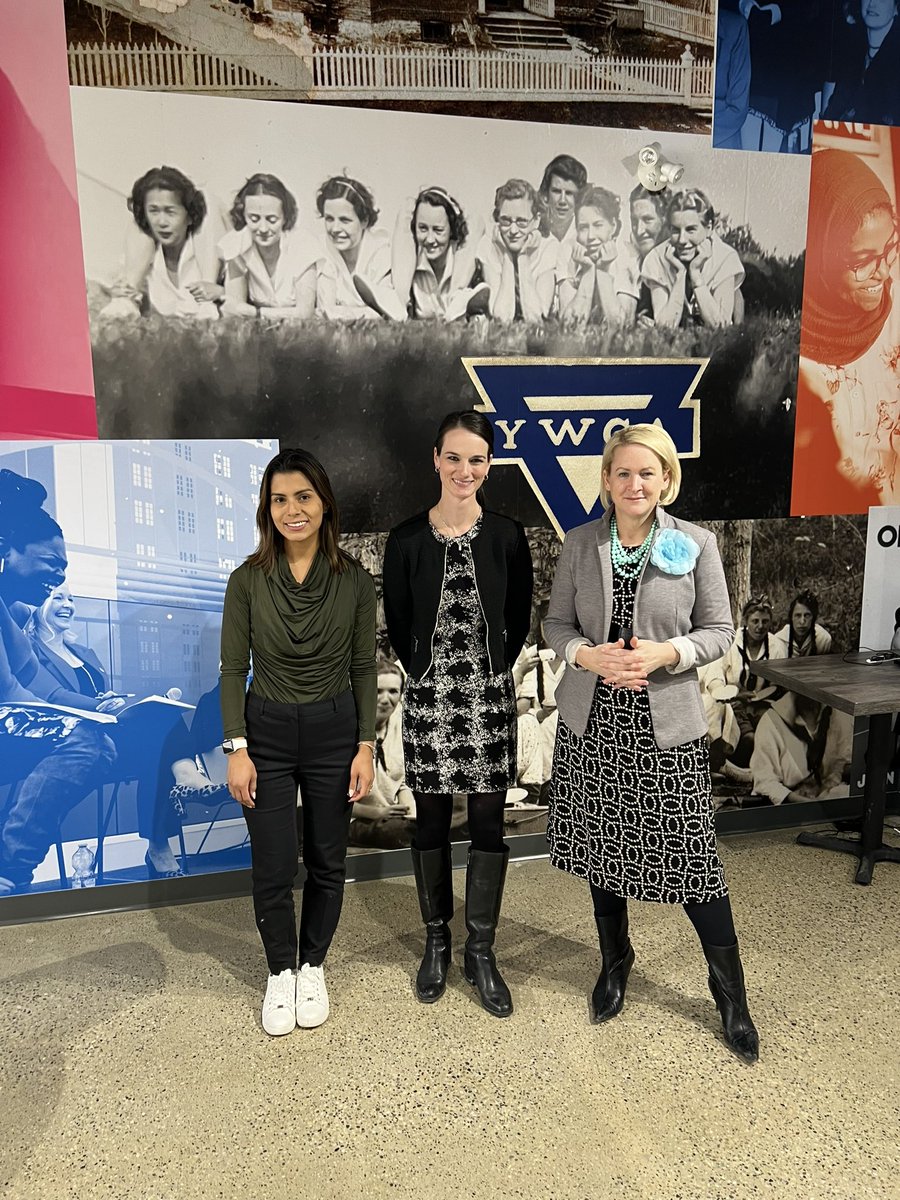 YWCAEdmonton's tweet image. Thanks to @aimcoinvests for stopping by the office today. We’ve got some great plans in the works to celebrate #InternationalWomensDay with them this year. Stay tuned next week for more details and to learn more about how you can be a part of it.