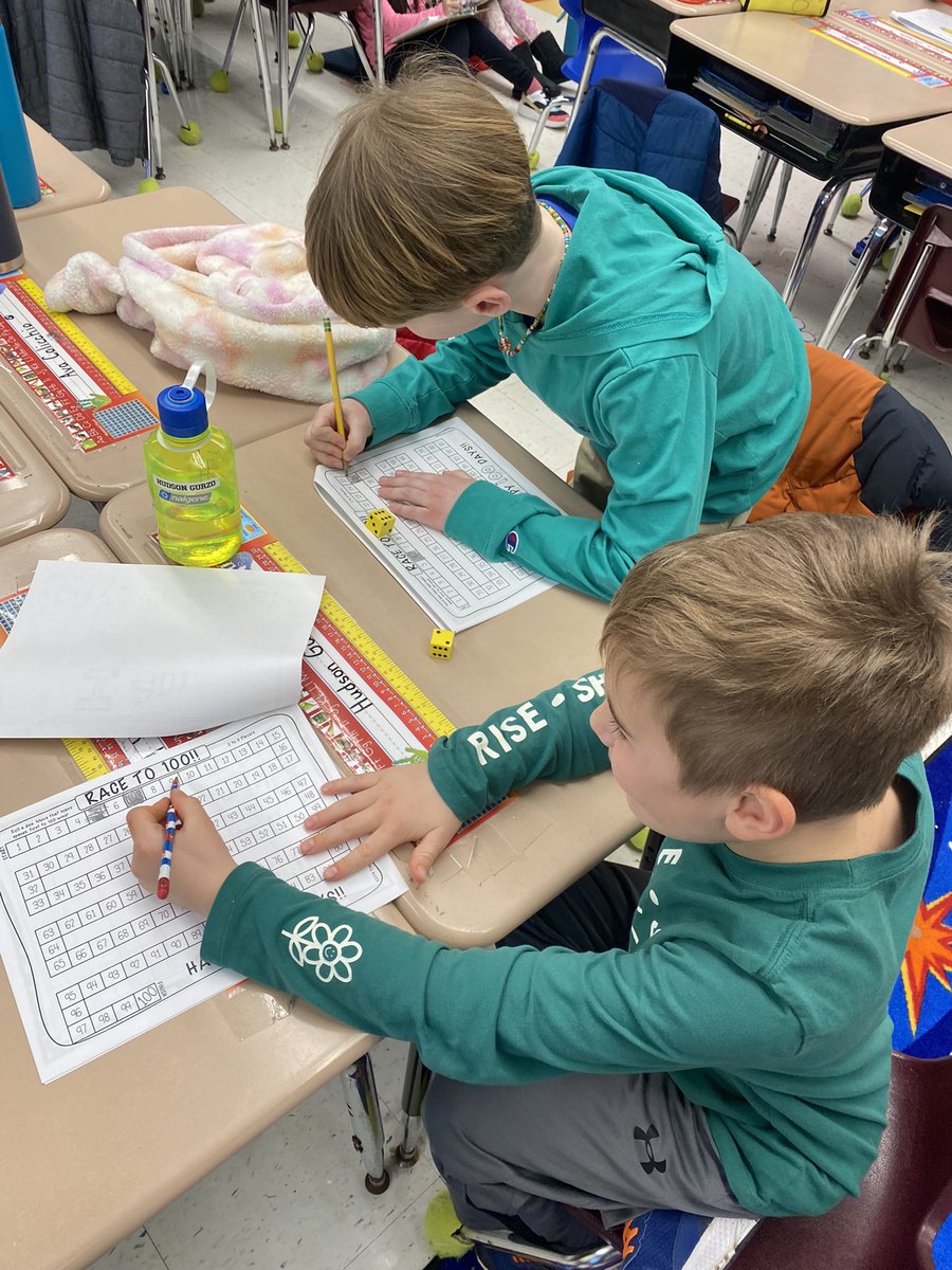 ksimmons_nj's tweet image. 100 Day math with a buddy! @DickersonSchool #wearechesternj