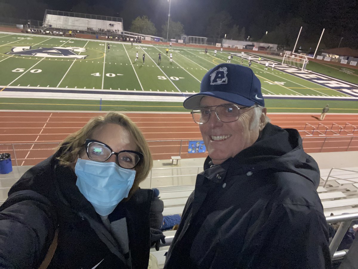 My dad and I are cheering on our Mariners who are playing Scotts Valley. #gomariners