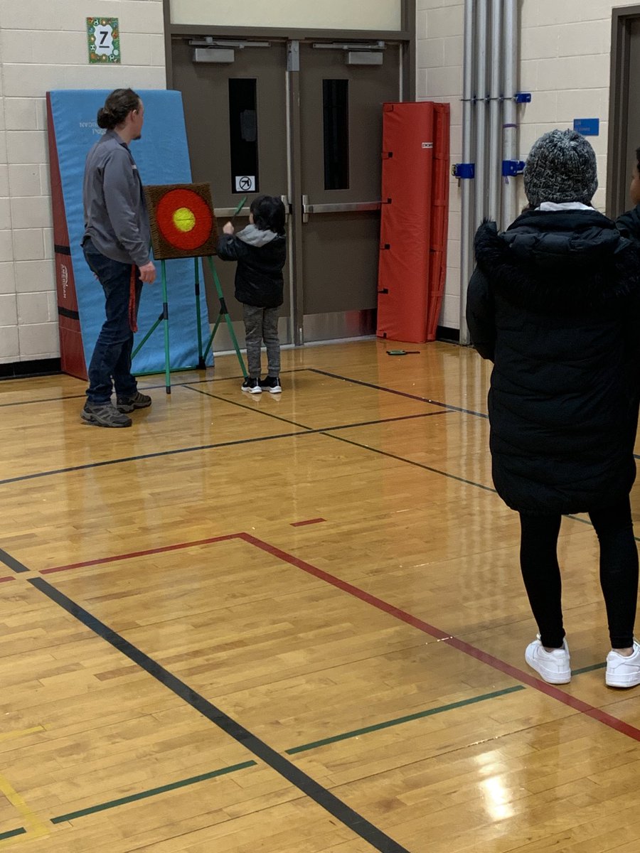 So much fun at our Math and PE Night!  From a what do you notice hallway, to fun PE challenges, our kids and teachers had the best time! ⁦<a href="/D123Hannum/">D123 Hannum</a>⁩