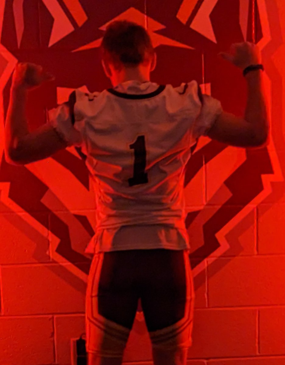 I am blessed to receive my first offer to play football at Alvernia university. Thank you <a href="/CoachAzz/">Steve Azzanesi</a> for this opportunity. <a href="/PHS_PanthersFB/">Perryville Football</a>