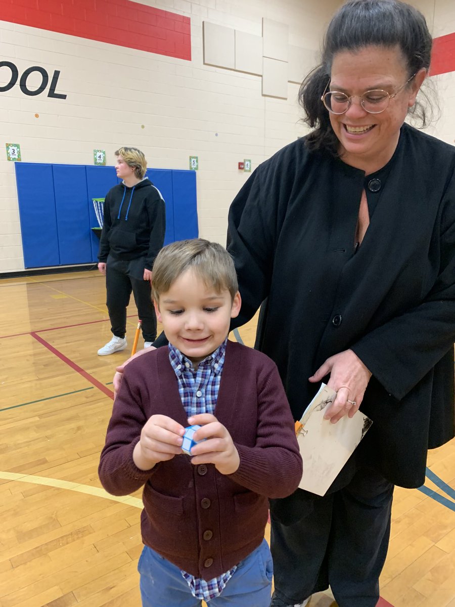 Kids and families spending time together makes for the best night!  #familymathandpenight