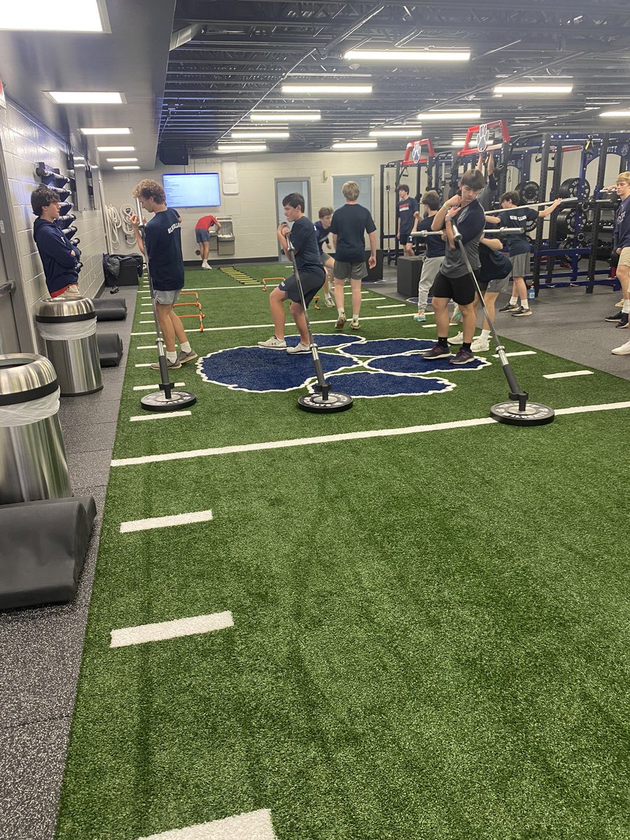 JarrodCook11's tweet image. Work!!  @TPSAthletics1 #trinitybaseball #bluecollar #coc