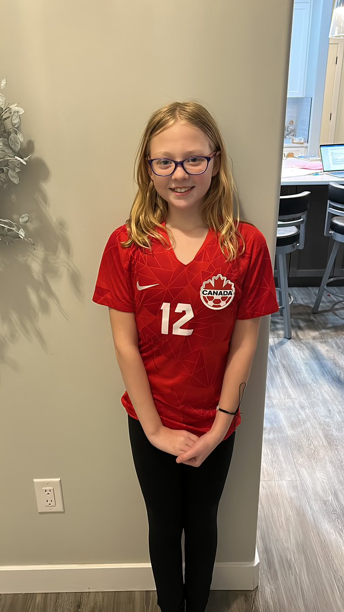 tyler_hillstead's tweet photo. My soccer loving daughter writing about @CANWNT for her heritage fair report and about her favourite player @sincy12. Thanks for being a positive role model for girls in the sport of soccer in our country! https://t.co/JImwlup1Ne