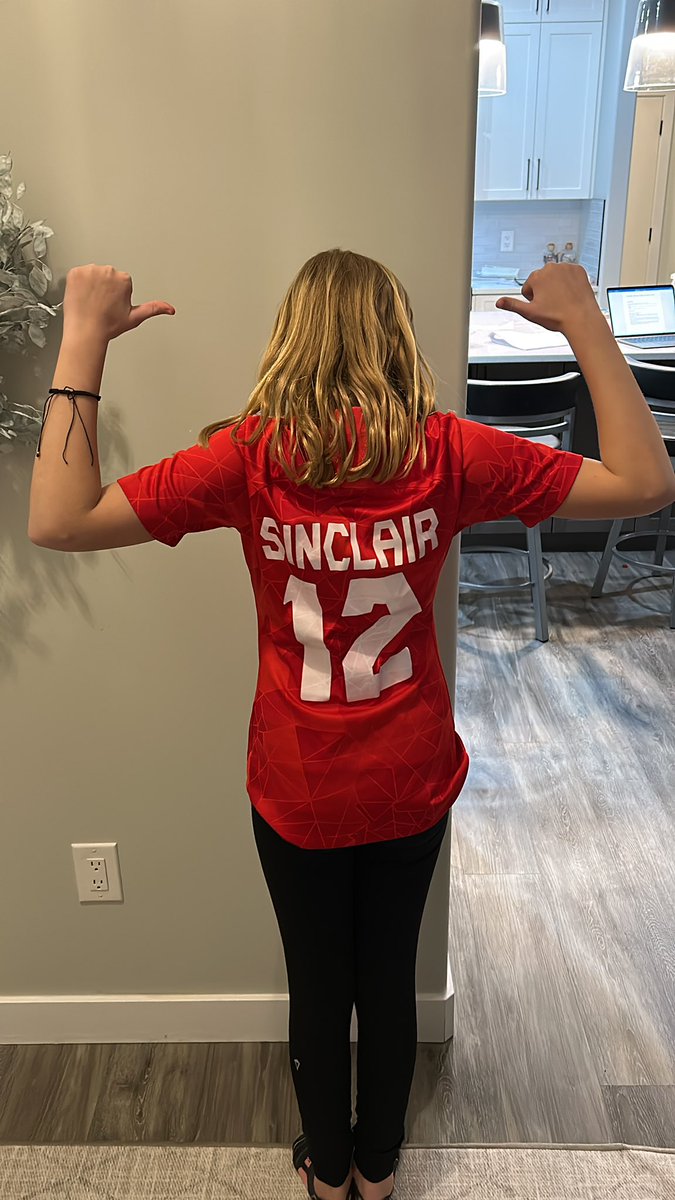 tyler_hillstead's tweet photo. My soccer loving daughter writing about @CANWNT for her heritage fair report and about her favourite player @sincy12. Thanks for being a positive role model for girls in the sport of soccer in our country! https://t.co/JImwlup1Ne