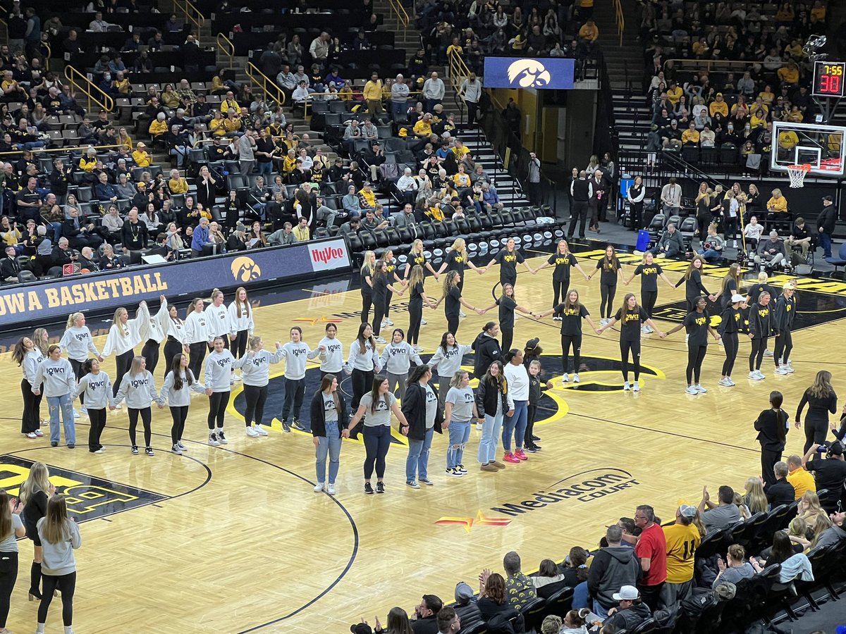 Dr. Grant would be so proud of this celebration tonight of our Hawkeye Women in Sports. Thank you Dr. Grant for leading the way and influencing so many young women! #fightforiowa #girlsruletheworld