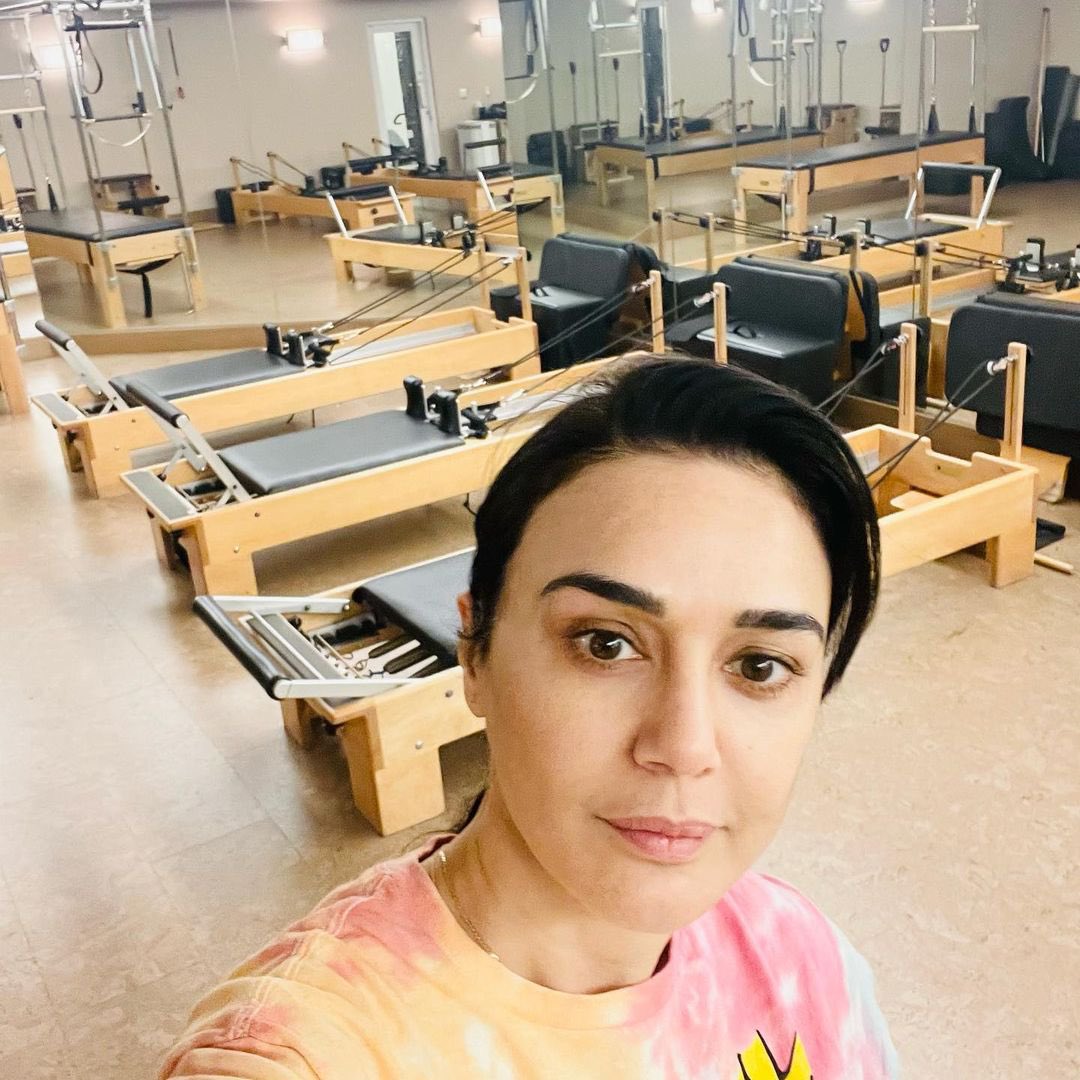 Back in the gym doing Pilates after ages. It does not matter how fit you are - you stop working out and it’s back to square one.  Here’s to being more consistent this year &amp;  being healthy, fit &amp; flexible ❤️ #pzfit #dontgiveup #ting