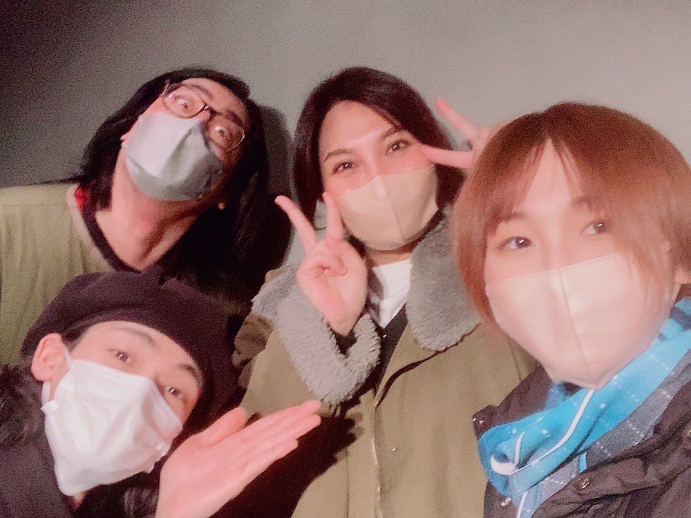 #KurokiProject 
#コインランドリーカタルシス

本日から始まります。遂に。
良い仲間たちと、あーだこーだ言いながら辿り着きました。

僕らDキャストは20時から。
ちと遅いですが、お席に余裕あります。
新宿でお待ちしております。

quartet-online.net/ticket/kp3?m=0…