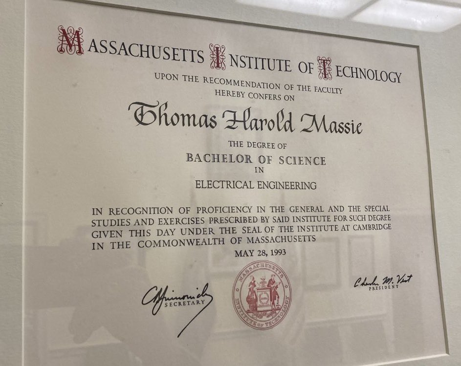 RepThomasMassie's tweet image. You guessed wrong.