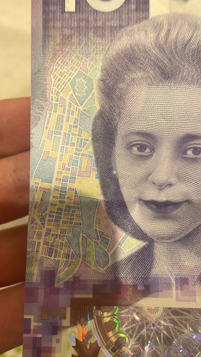 therealjcorms's tweet photo. i obviously knew about Viola Desmond being on the $10 bill but I had no idea there was also a map of the street grid of Halifax 😮 https://t.co/GR6v96sIZh
