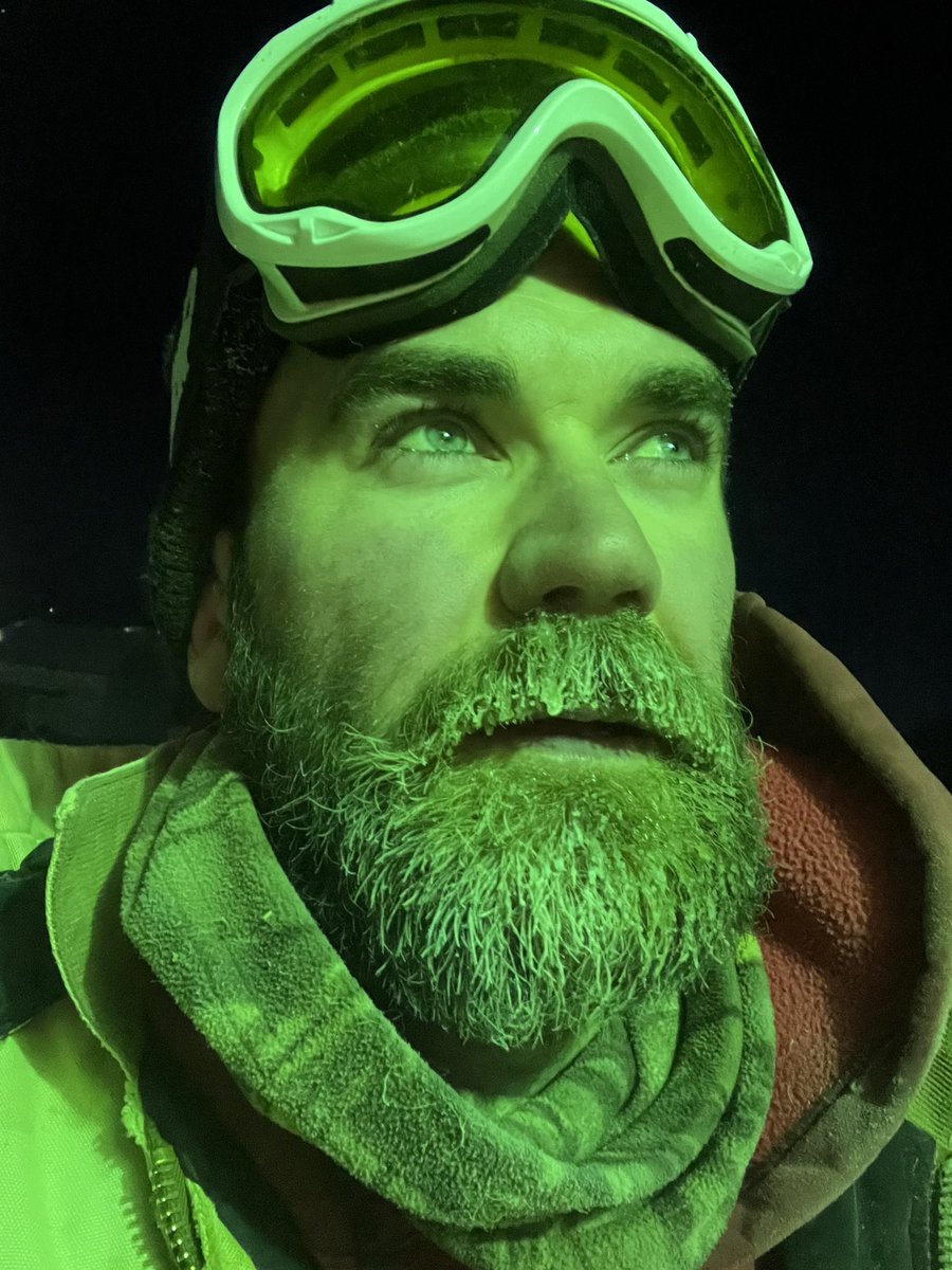 DoubleBCattleCo's tweet photo. Saskatchewan winters…. And no this is not my skiing attire.
#iswinteroveryet 
#calving2023
#snotsicles https://t.co/NtWgmy764P