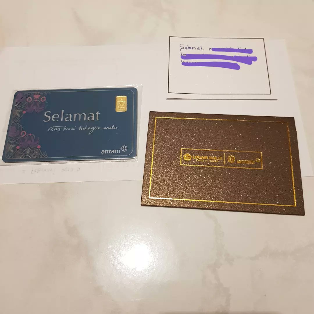 MiniGold_sby_'s tweet photo. Jadi hadiah ulang tahun mewah dan bernilai? Bisa 
Jadi simpanan investasi masa depan? Bisa 
Jadi bikin teman, keluarga, pasangan kamu senang? Bisa 

Instagram : @minigold.official.surabaya
https://t.co/nef2ngT7dP
https://t.co/SMbXam2Cn9
https://t.co/iYIPVWHByO https://t.co/oct36ATHJq