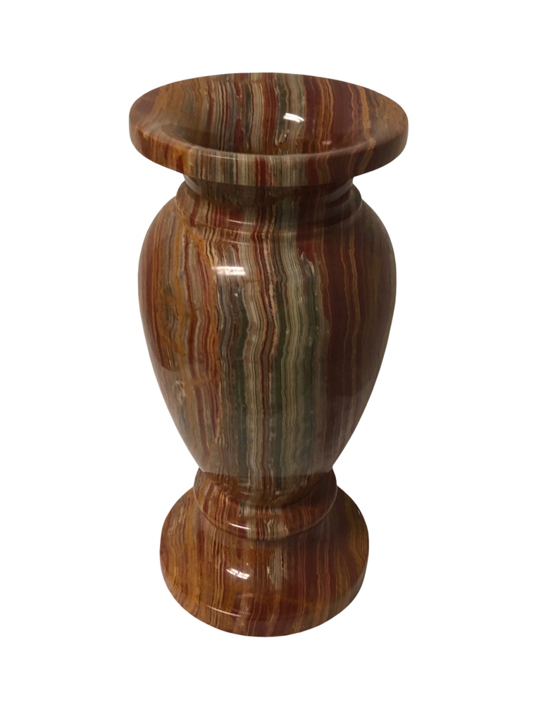 Mid-Century Italian Onyx Vase

l8r.it/egLO

#brennervaldezantiques #1stdibs #1stdibsdealer #midcenturyonyxvase #onyxvase #onyx #midcenturyvase #italianvase #midcenturyitalian #antiqueshop #antiquesdealer