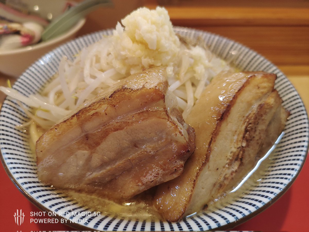 TharmaFX's tweet photo. こっちのアカウントはまだ生きてるか。
凍結は嫌だなぁ……🤔
地元の二郎系ラーメン載っけときます🍜 https://t.co/LZkNz4ATiN
