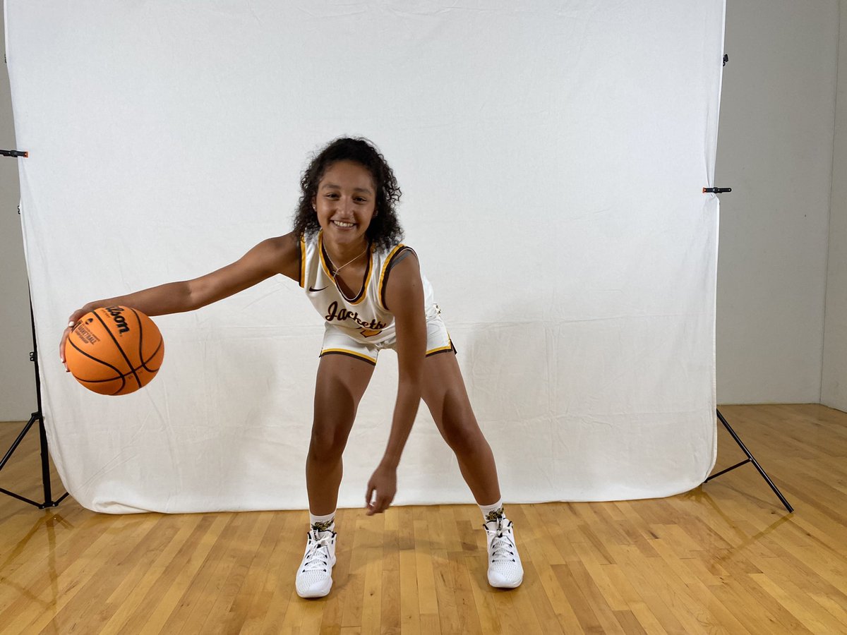 kayla jones tweet media