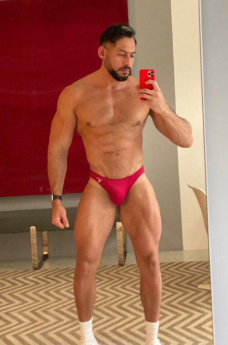 Wearing this Red @Aronikswim Tanga https://t.co/tASuL7T3D0