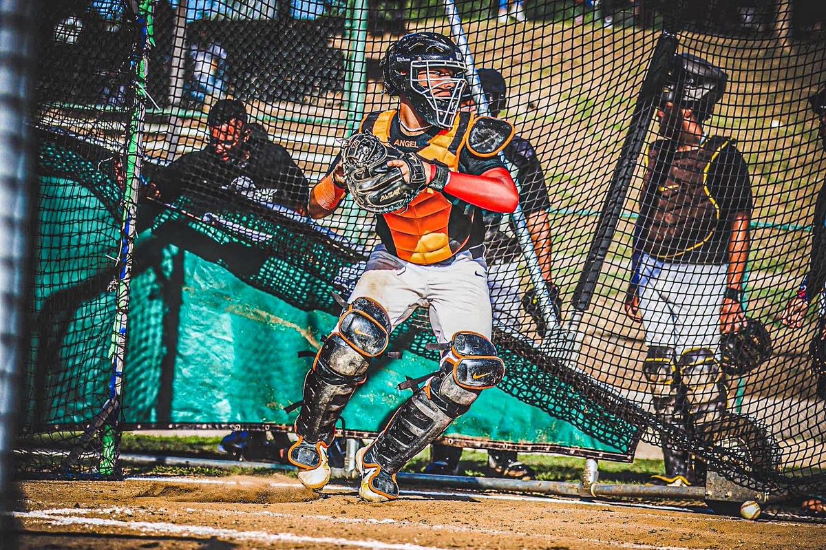 Coco5176772554's tweet image. Happy Catcher’s day to all my catchers #blessed #catcher #2024draft