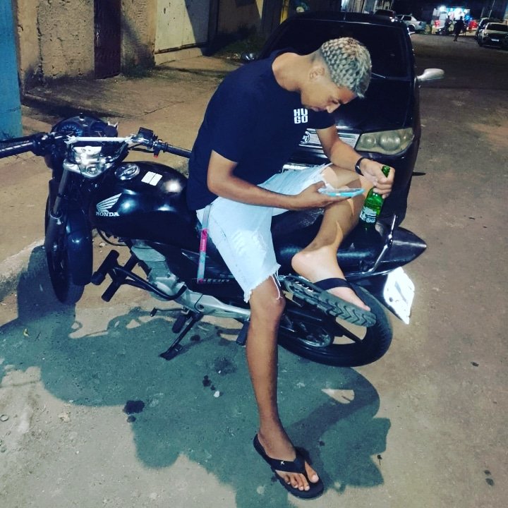 Adrianoo0302's tweet photo. Chegou meu grande dia muito obrigado meu Deus pó eu está completando mais uma primavera que o senhor me ilumina a cada dia e me traz muita paz , saúde ,e felicidade 
Parabéns pra mim🥳🥳 2.0 tão https://t.co/sf0PQWPMPK