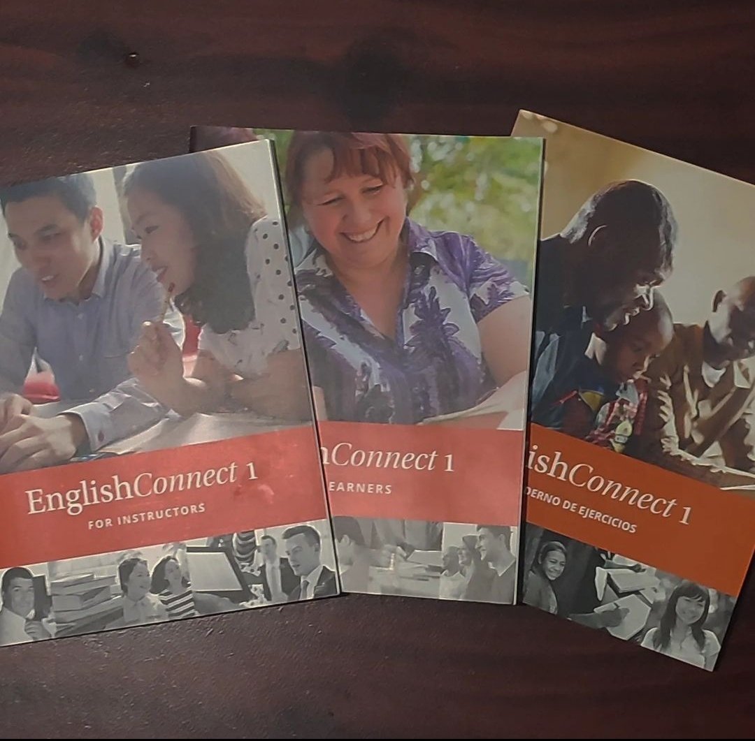 markqalvarez's tweet photo. Tengo más de 4 anos enseñando inglés con el material de #EnglishConnect y me encanta.
Lo recomiendo mucho.
#lds #sud #langtwt #inglés https://t.co/5ZFvah7xcH